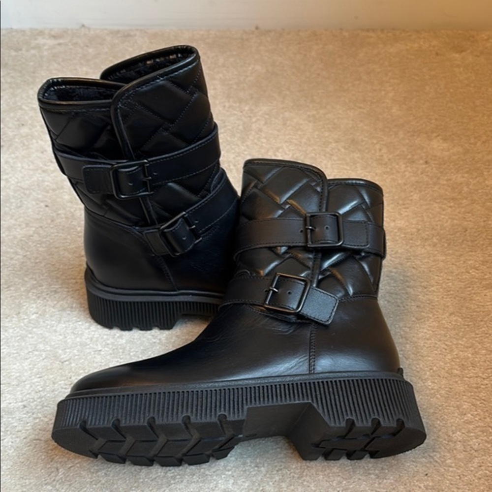 🫐 NWT Kurt Geiger Kingston Moto Boots with Chunky Design and Adjustable Straps: